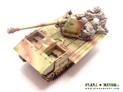 Alternative view of 7.5 cm PaK 40 auf Raupenschlepper Ost